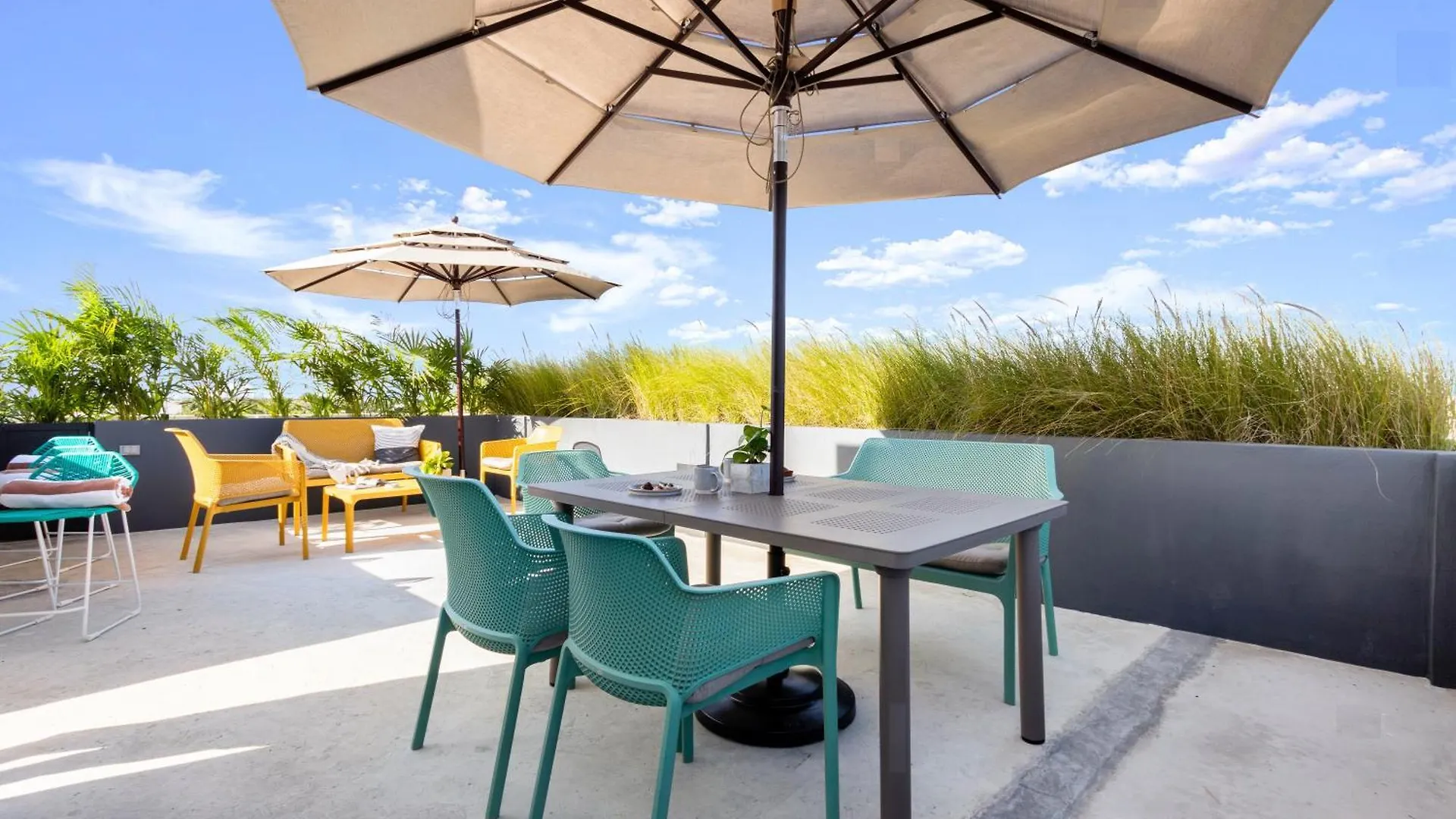 Ocean Boutique Condos Playa del Carmen Daire
