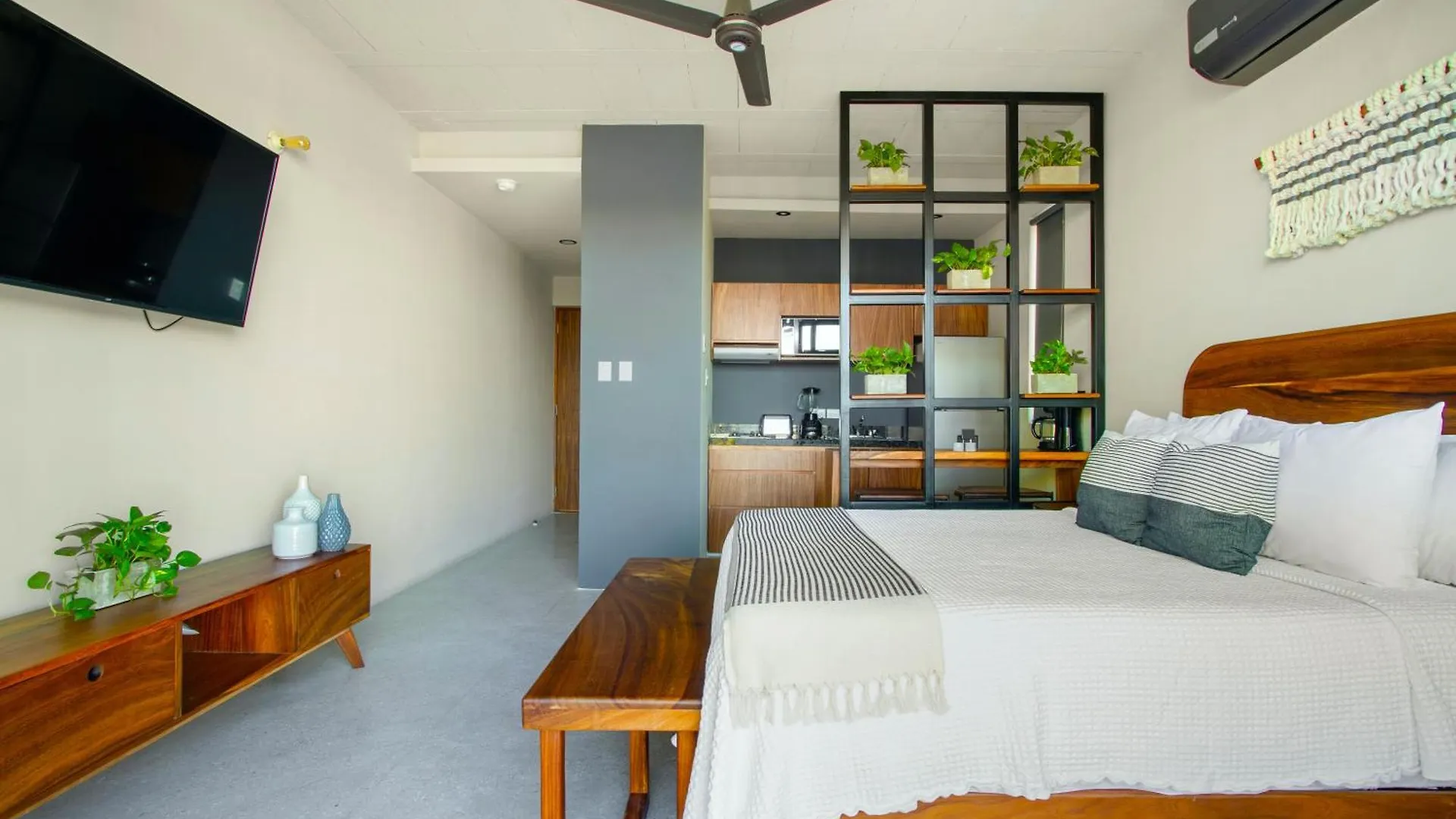 Daire Ocean Boutique Condos Playa del Carmen